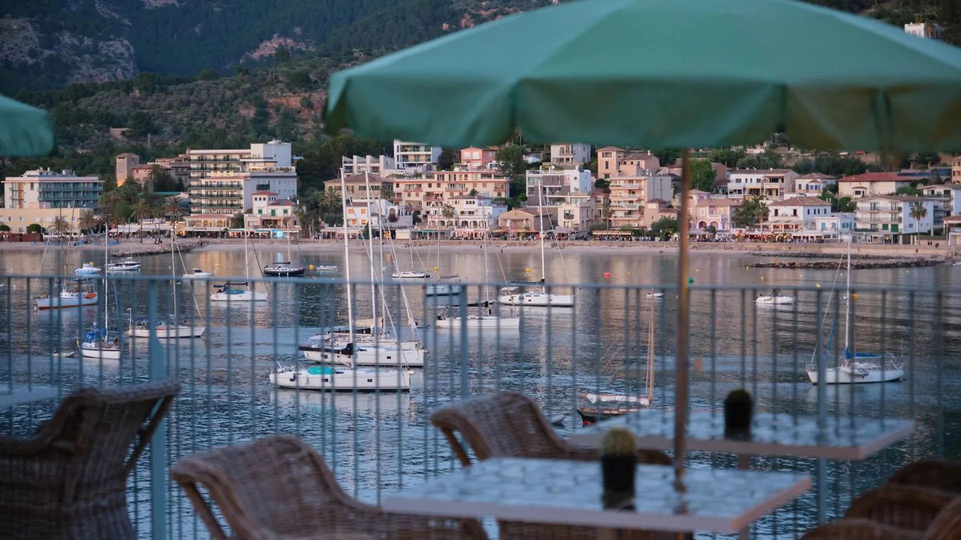 Salino Port Soller Hotel Port De Soller 4*,  Spain